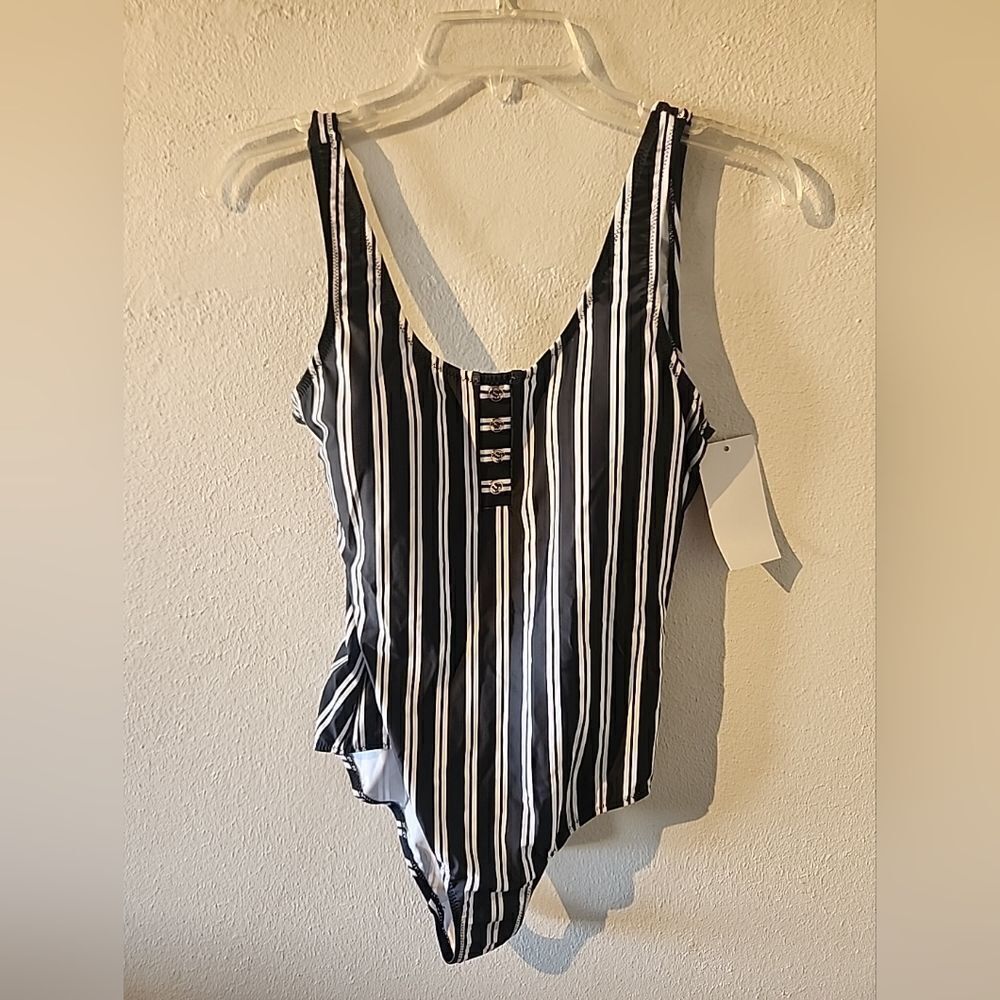 Sea Fancy Large White Black White Striped One Piece Swimsuit Bathing suit New